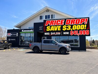 2021 FORD F-150 XLT FX4 4X4 SUPERCREW POWERBOOST HYBRID WITH HEATED SEATS, REARVIEW CAMERA, TONNEAU COVER AND NAVIGATION!!