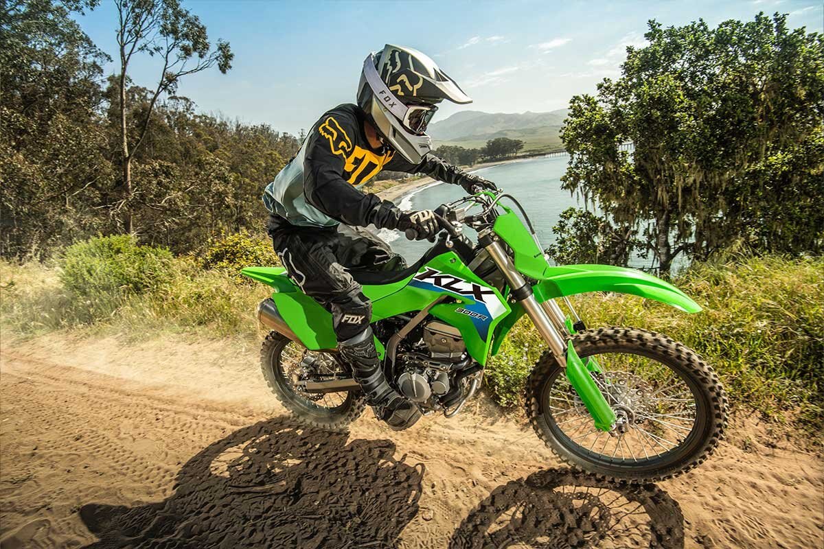 2027 Kawasaki KLX300R Bright White