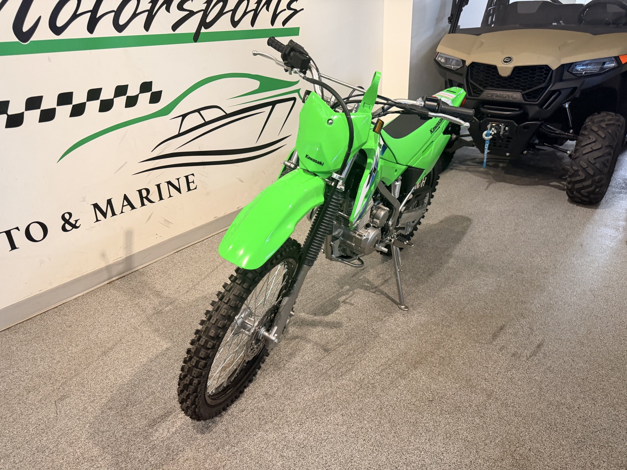 2027 Kawasaki KLX140R F Lime Green