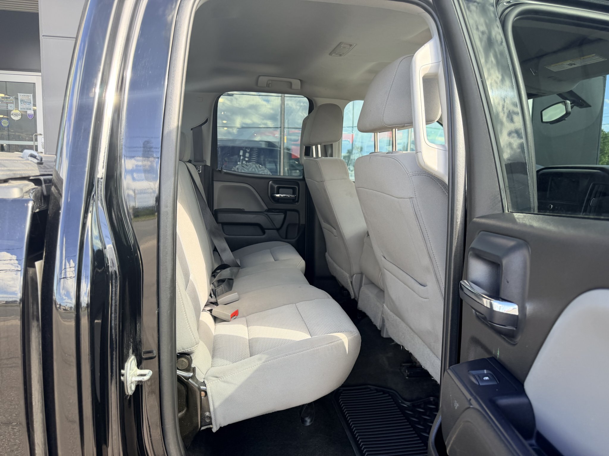 2018 GMC SIERRA 4X4 DOUBLE CAB ELEVATION WITH REARVIEW CAMERA AND TONNEAU COVER!