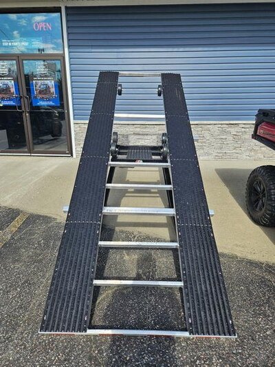 SNOWMOBILE LOADING RAMP (BRAND NEW)