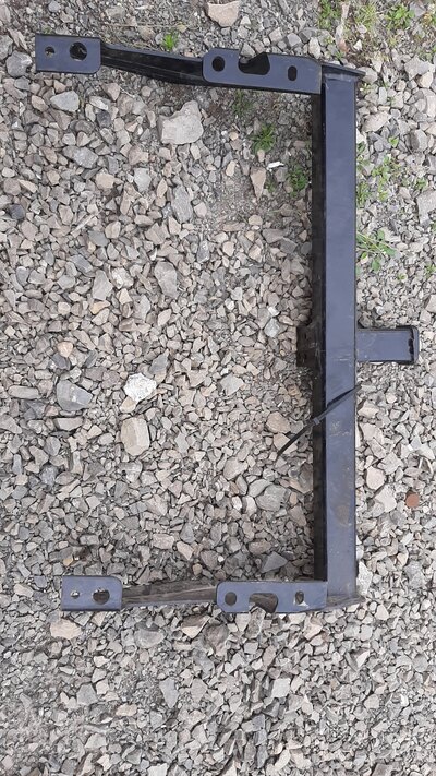 MAX -E - LOADER 41524 RECEIVER HITCH