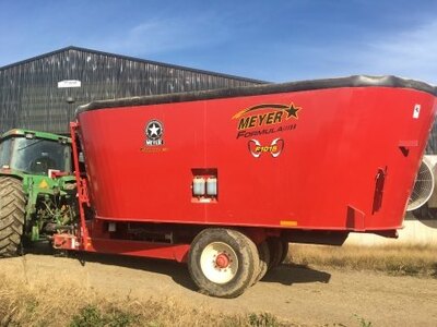 Meyer Manufacturing Twin Screw - Large Family