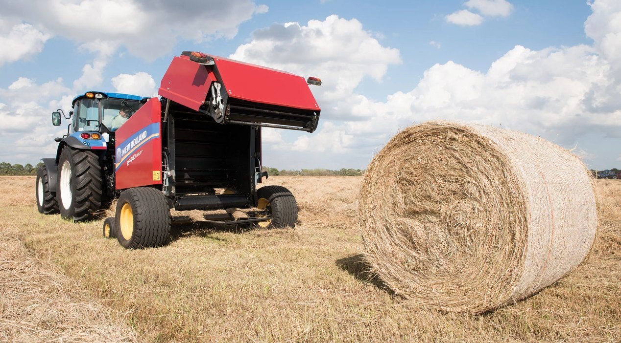 New Holland RF Fixed Chamber Round Balers RF440 Utility