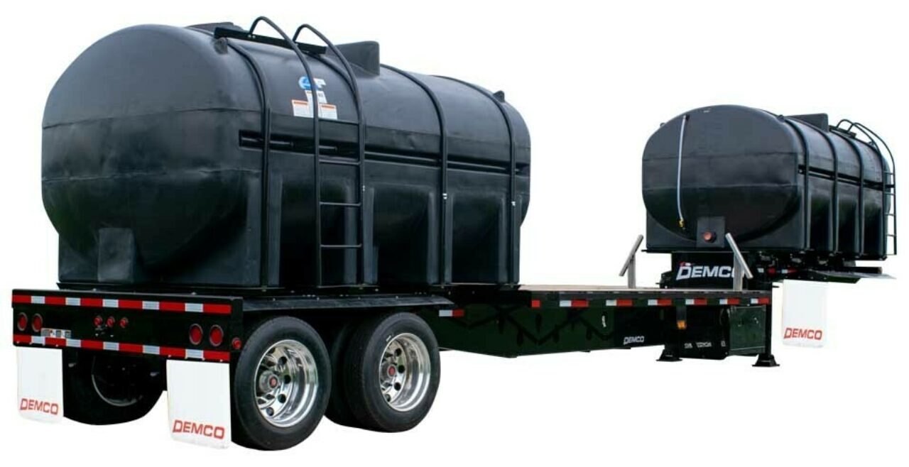 Demco  - 36' Liquid Tender Trailer