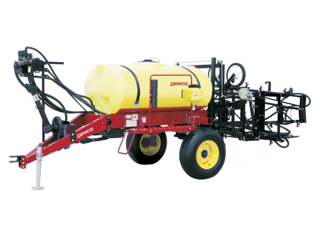 Demco - 300 Gallon Deluxe Single Axle Sprayers