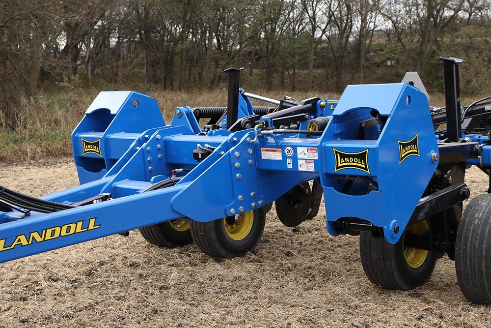 Landoll 2500 SERIES IN LINE RIPPER