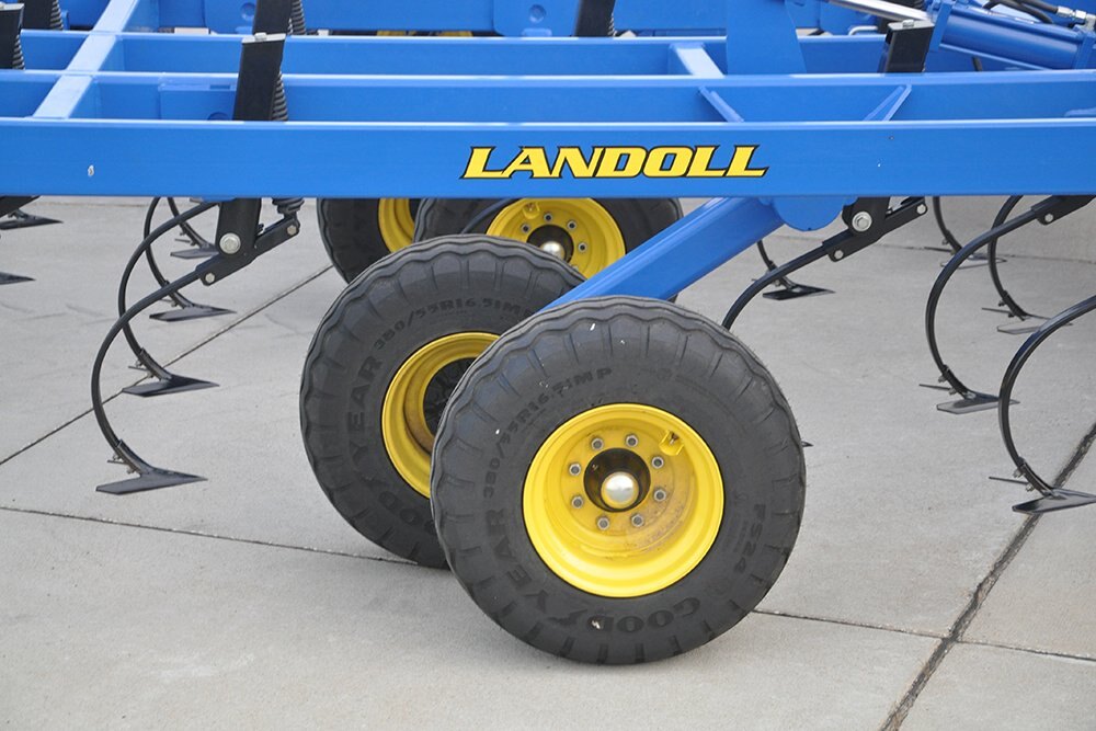 Landoll 8500 SERIES FINISHOLL