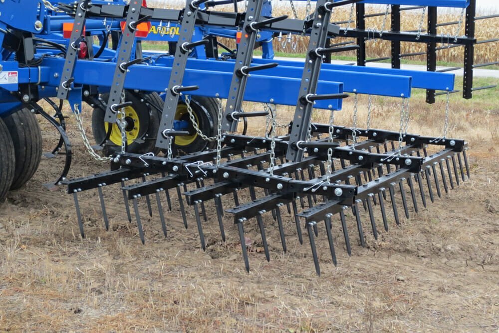 Landoll 9000 SERIES FIELD CULTIVATOR