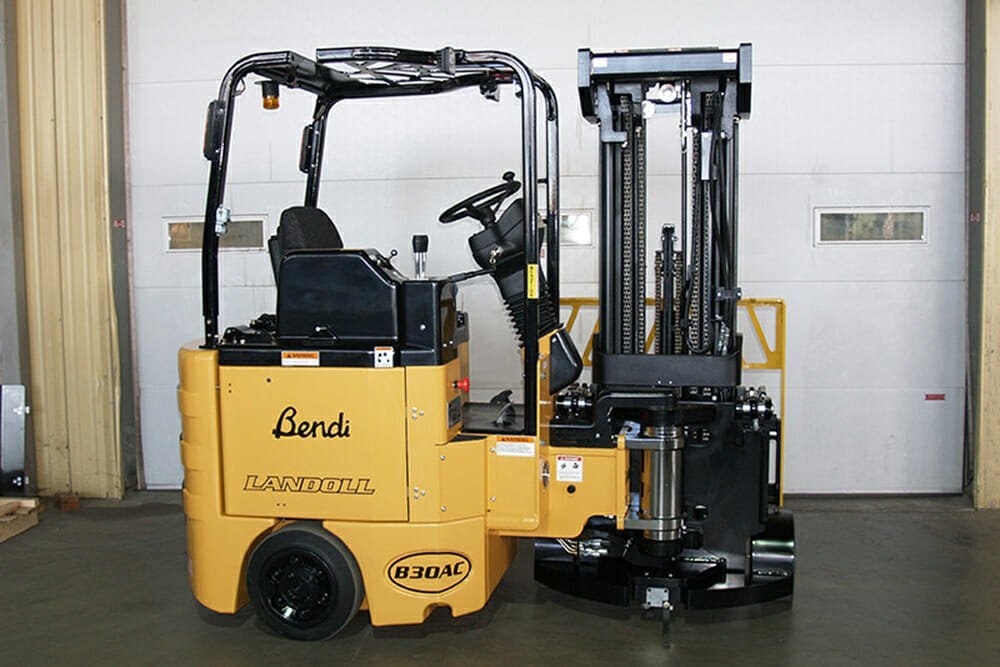 Landoll B30AC / B40AC FORKLIFT