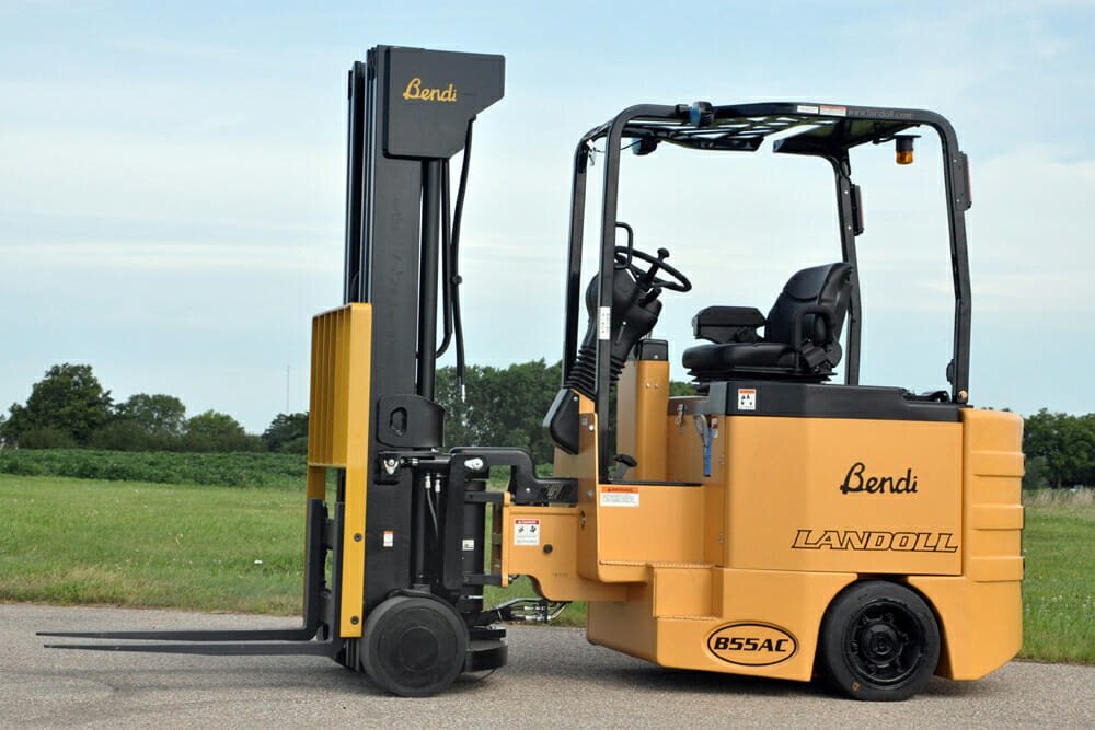 Landoll B55AC FORKLIFT