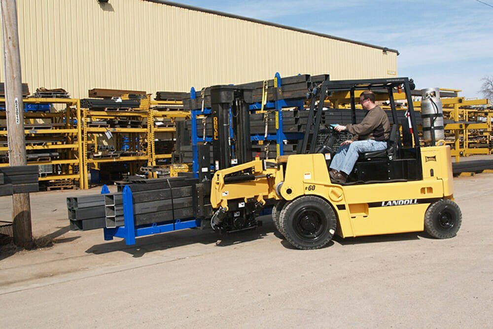 Landoll R60I5 FORKLIFT