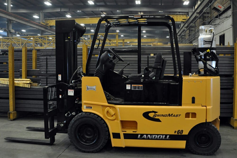 Landoll R60I5 FORKLIFT