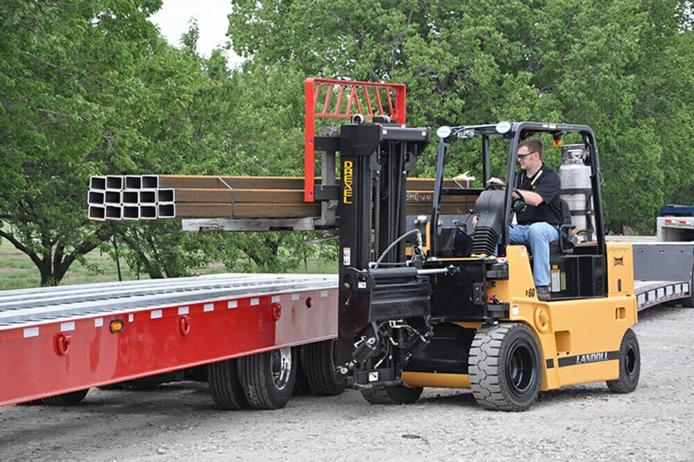 Landoll R60I5 FORKLIFT