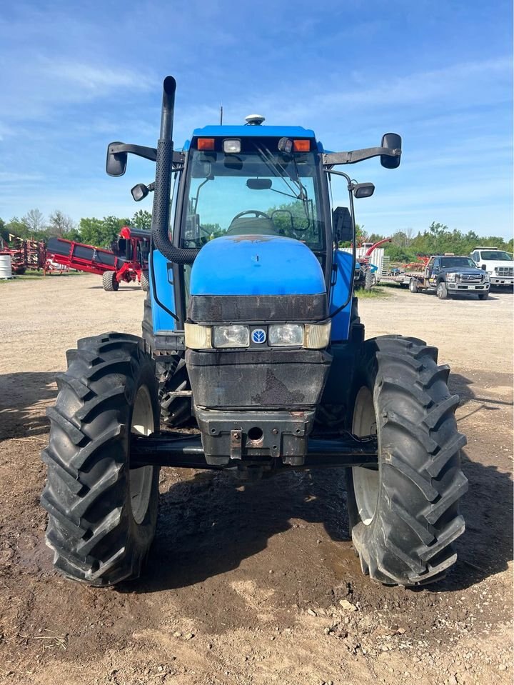 2002 NEW HOLLAND TM135 TRACTOR & CAB (CONSIGN)