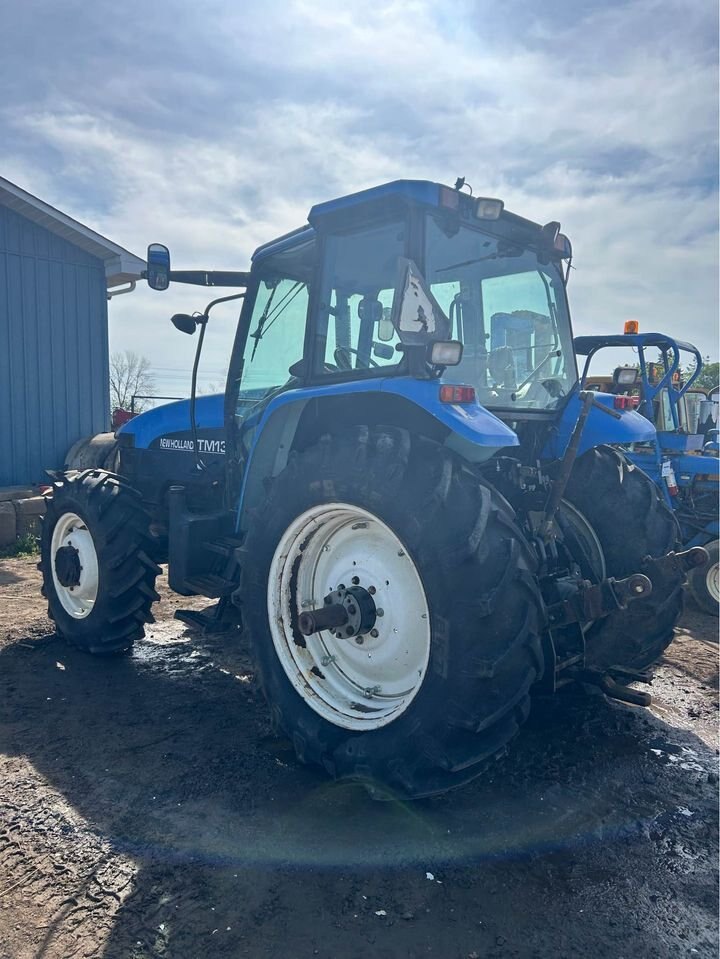 2002 NEW HOLLAND TM135 TRACTOR & CAB (CONSIGN)