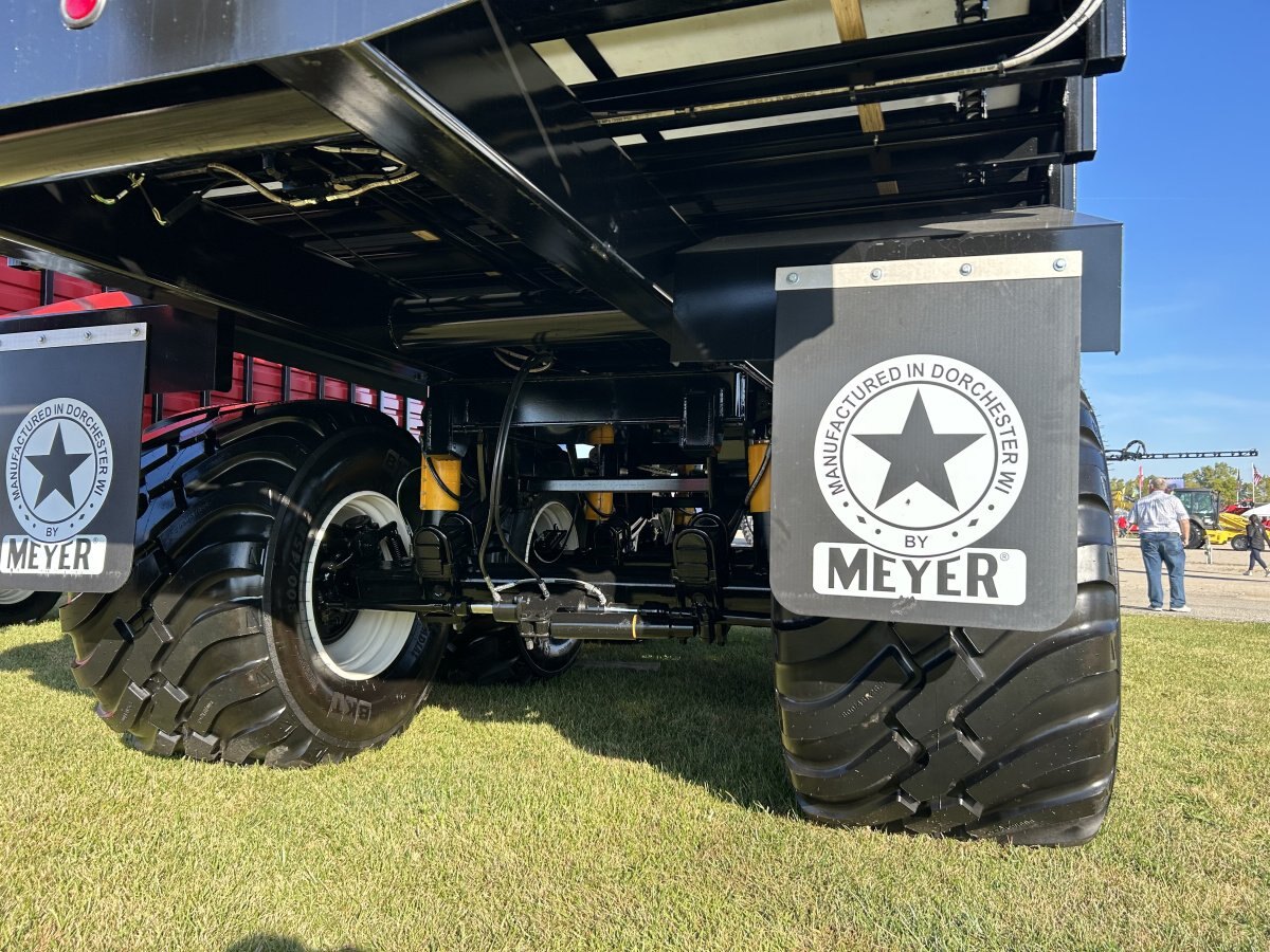 Meyer Manufacturing 10 Series RT FATBOY / Trailed Version