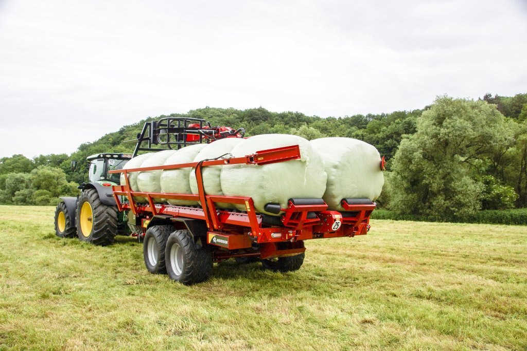 Anderson RBMPRO1400 Round bales