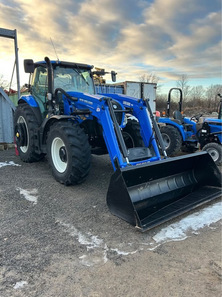 2023 New Holland T6.160 TRACTOR & 855LA LOADER ( CONSIGN )