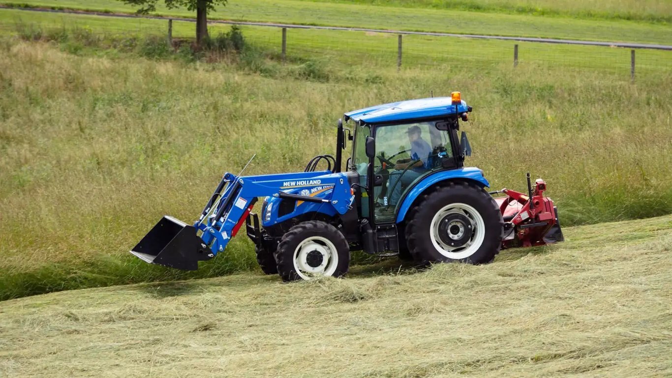 New Holland WORKMASTER™ Series 55