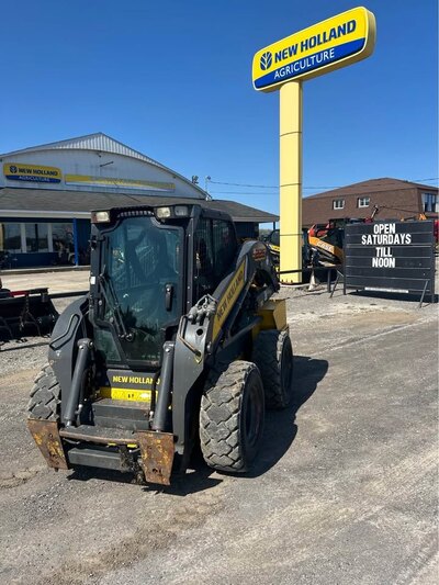 2018 New Holland L225