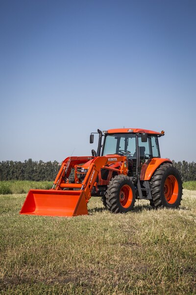 Kubota M6S-111SDSCC