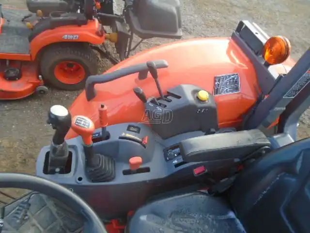 2020 Kubota M5 091