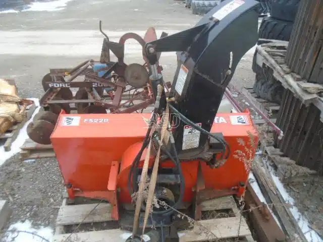 2009 Kubota F5220