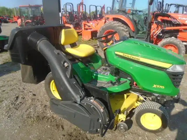 2022 John Deere X570