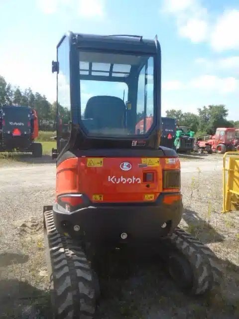 2022 Kubota U27 4