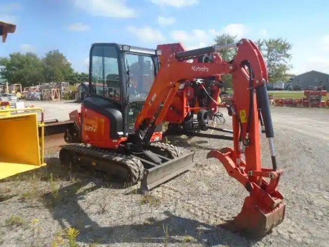 2022 Kubota U27 4