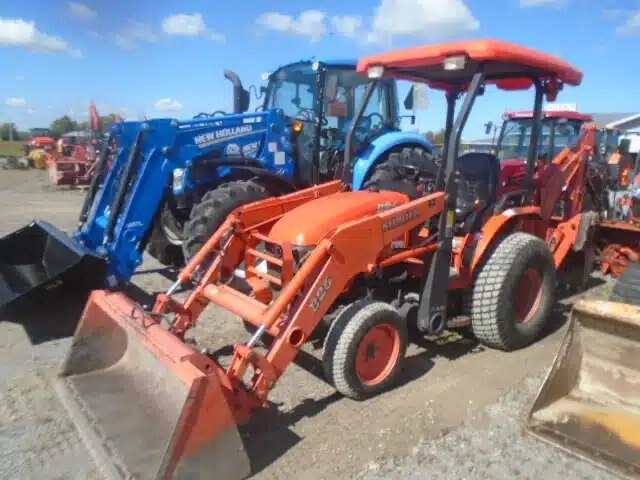 2007 Kubota B26 TLB