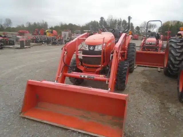 2018 Kubota L2501 HST