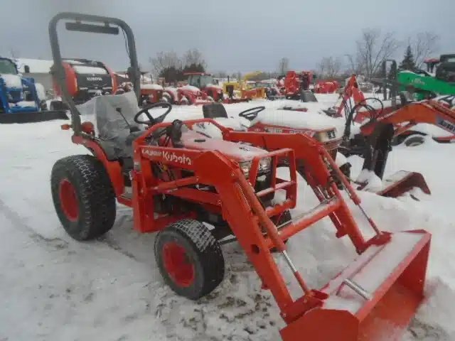 2005 Kubota B7510HSD