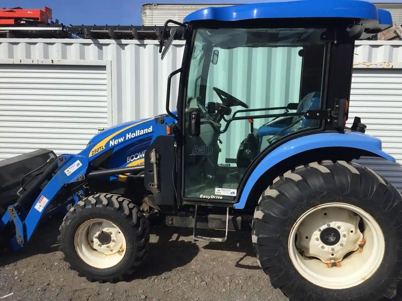 2011 New Holland Boomer 3040 CVT