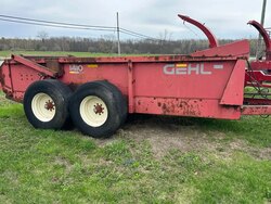 2001 Gehl 1410