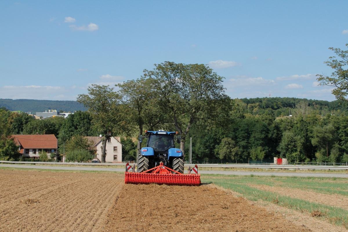 Kuhn HR 4040