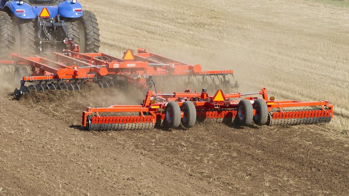 Kuhn 4400 Packer 18