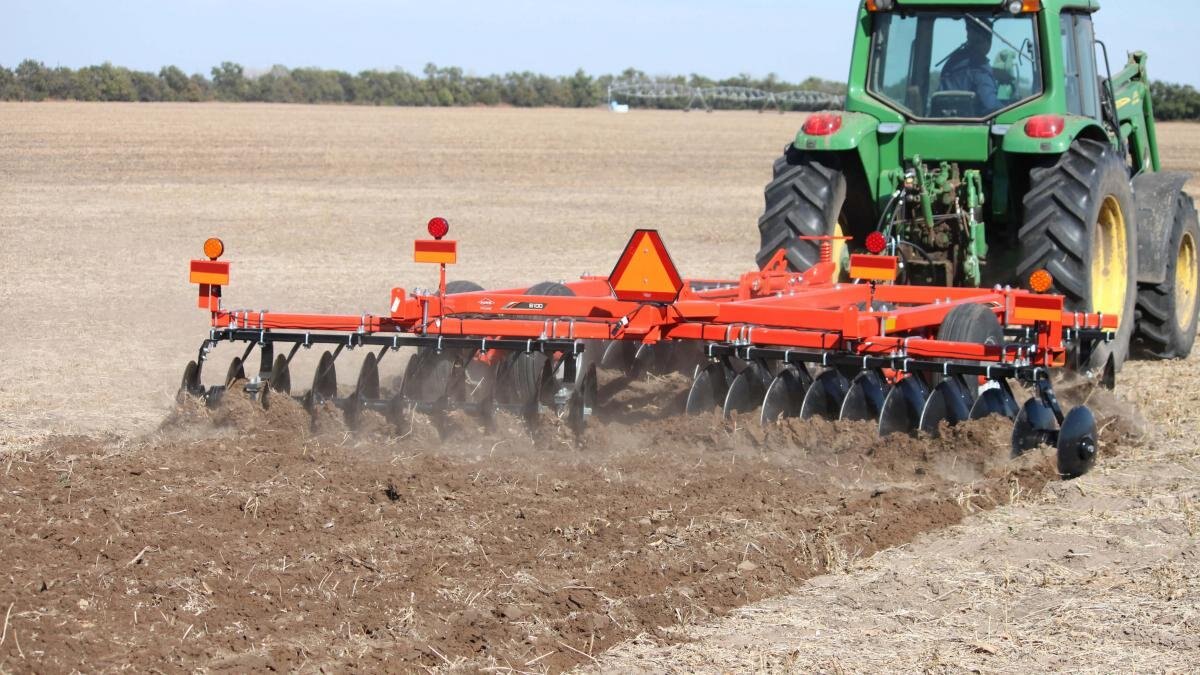 Kuhn 8100 Tandem 12W