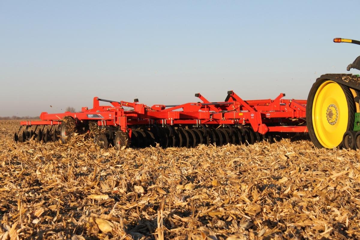 Kuhn 8220 Tandem 28W