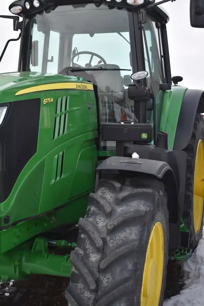 2019 John Deere 6175M