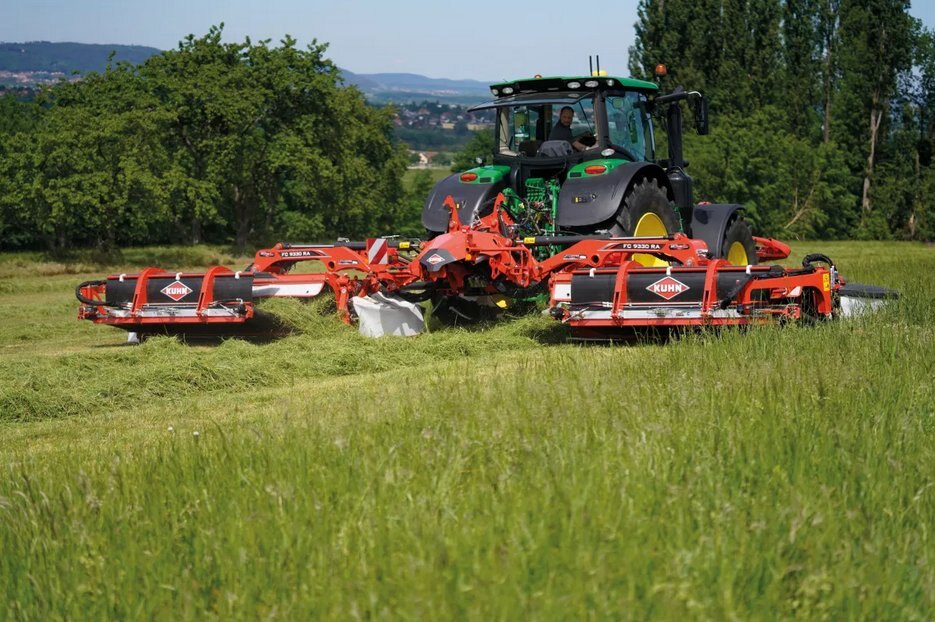 Kuhn FC 9330 D RA