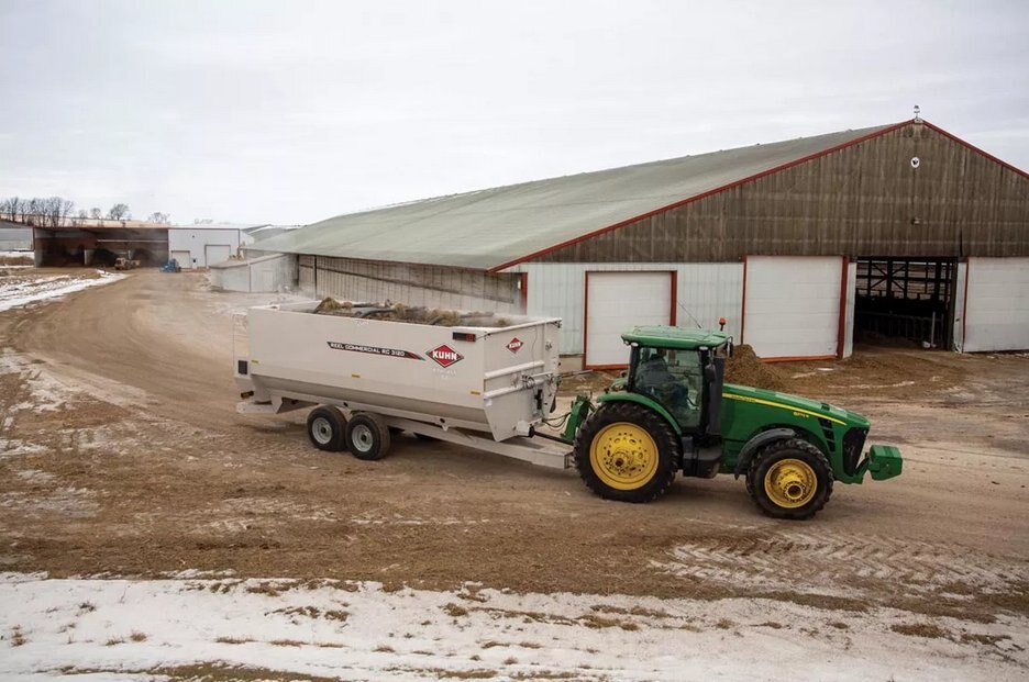 Kuhn RC 3120 TRUCK