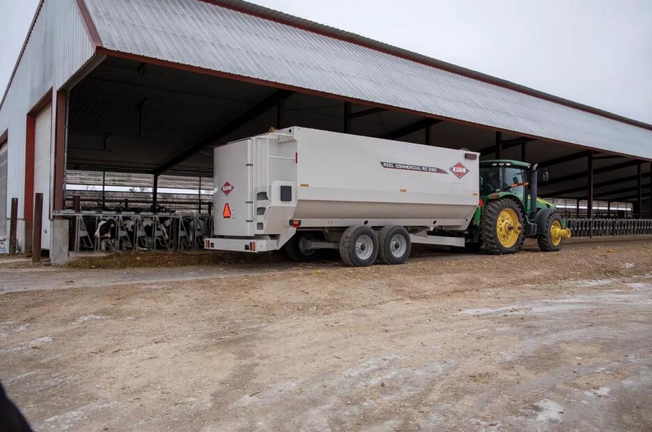 Kuhn RC 3120 TRUCK