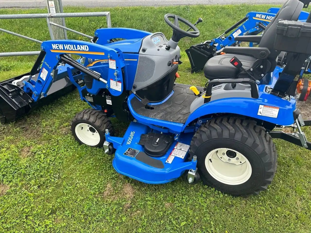 2023 New Holland WORKMASTER 25S