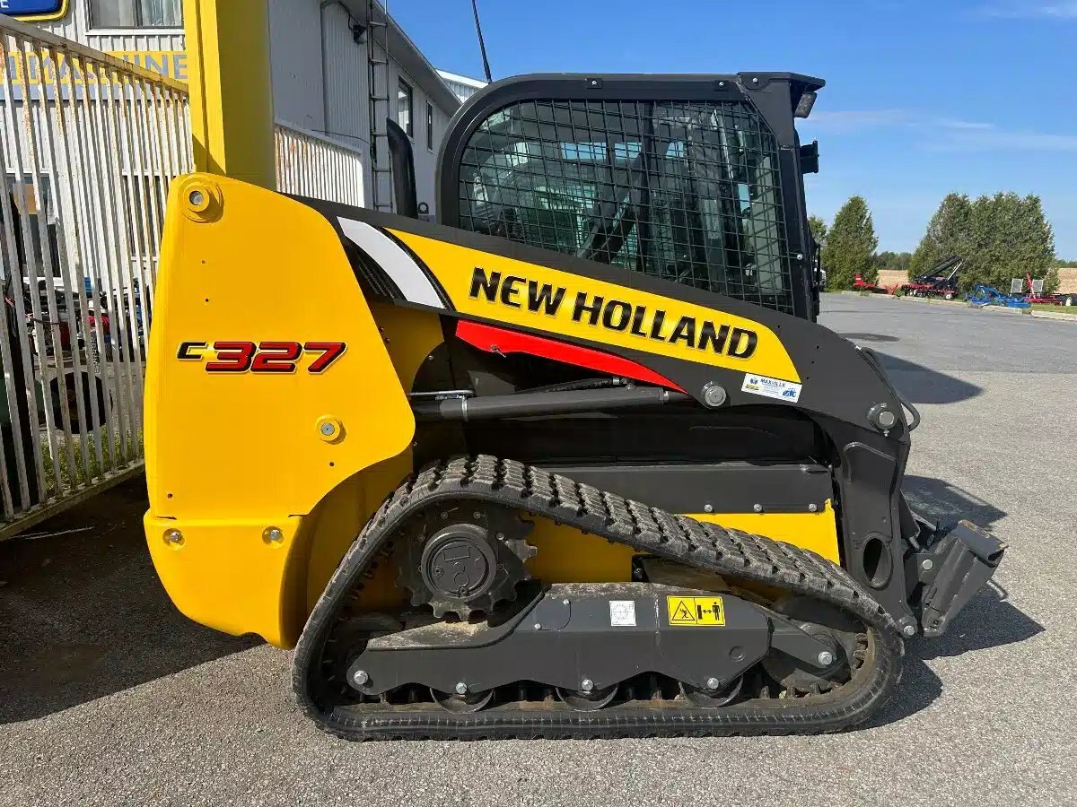 2023 New Holland C327