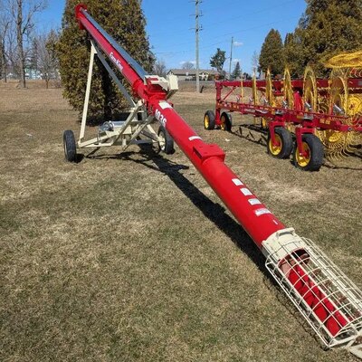 2023 Farm King C1036P