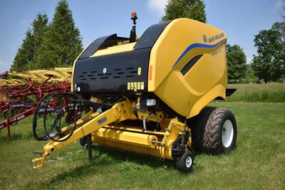 2025 New Holland PRO-BELT 450