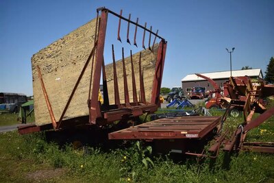 1977 New Holland 1034