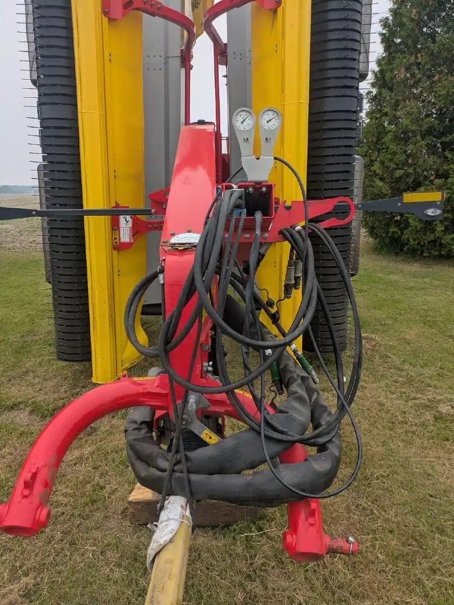 2025 Pottinger MERGENTO VT 9220